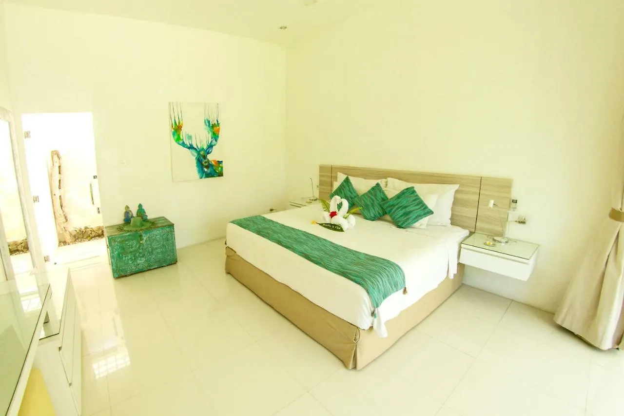 Villa 888 Eat Shop Play Seminyak  Indonesia